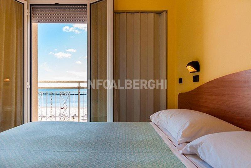 Hotel Villa Aurora Bellaria-Igea Marina Exterior photo